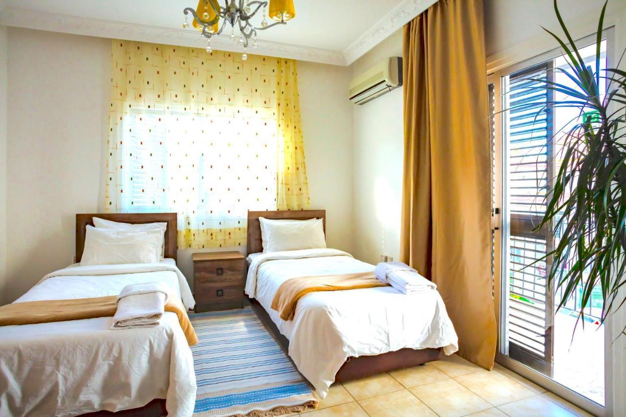 Enter Hostel Kyrenia  Extérieur photo