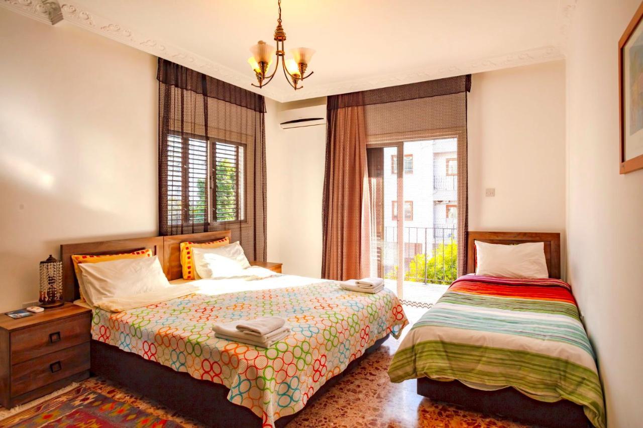 Enter Hostel Kyrenia  Extérieur photo