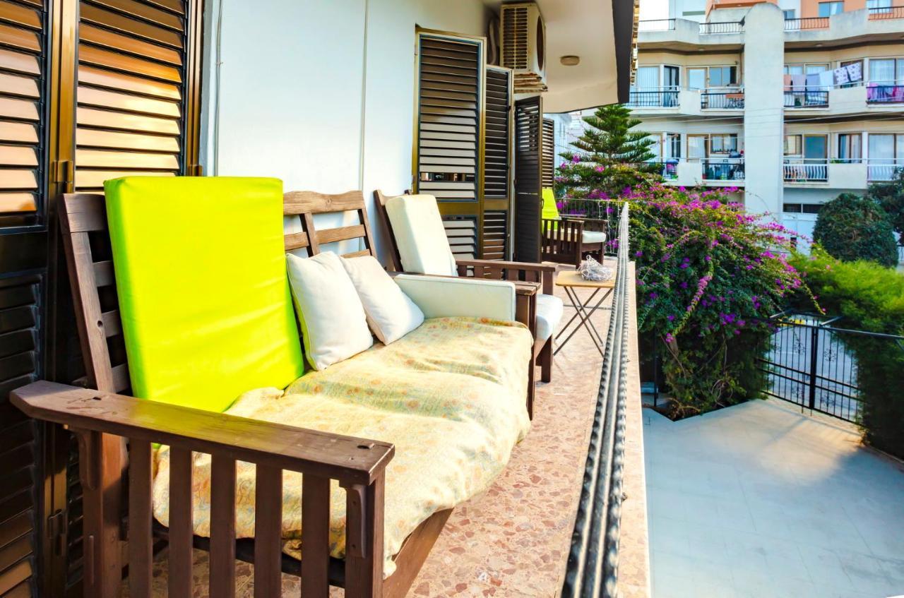 Enter Hostel Kyrenia  Extérieur photo