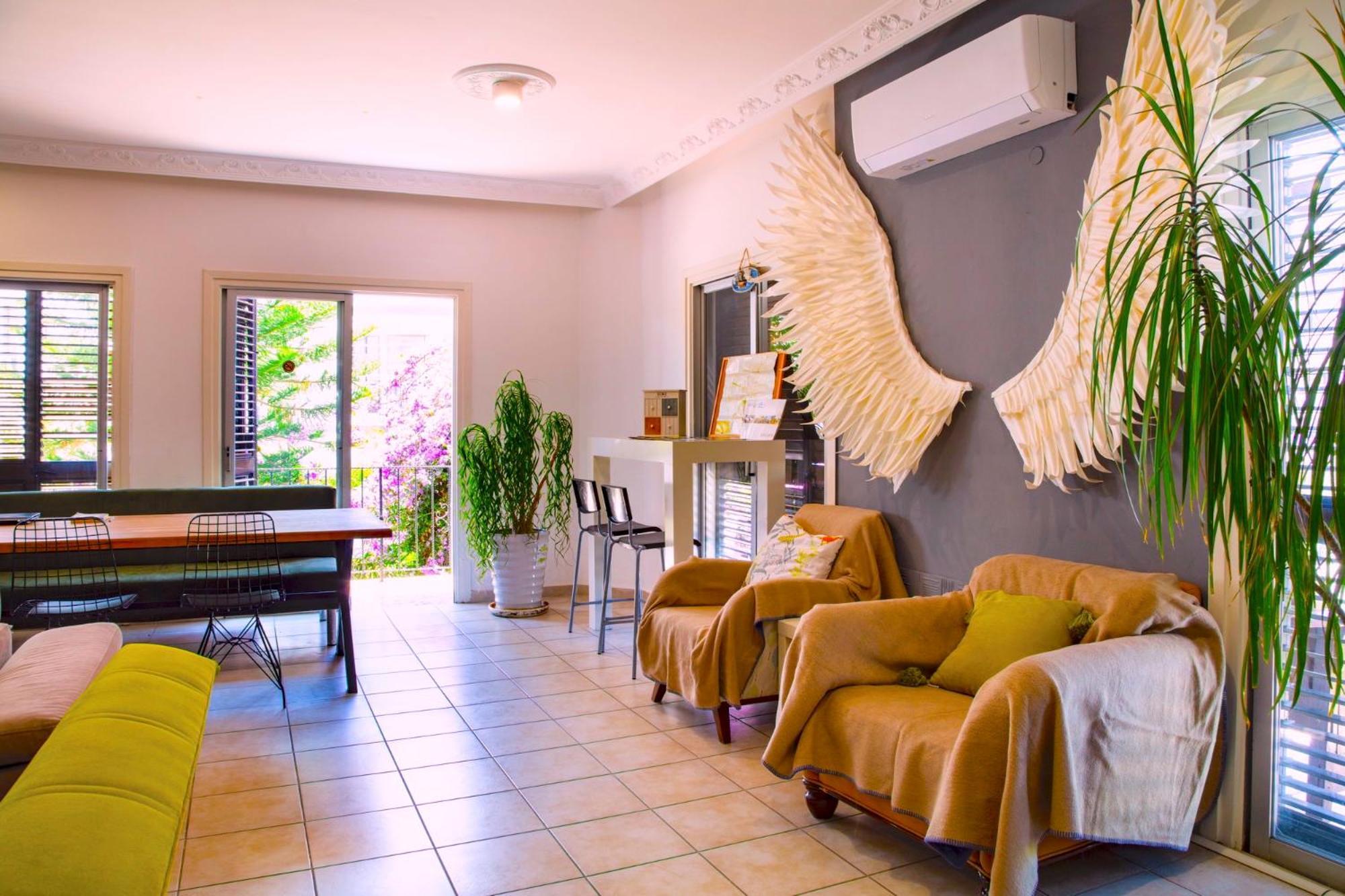 Enter Hostel Kyrenia  Extérieur photo