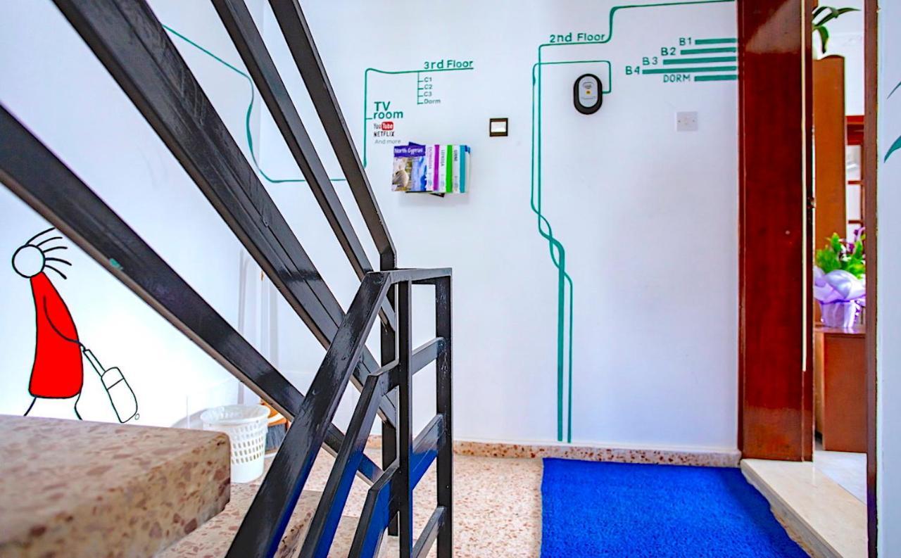 Enter Hostel Kyrenia  Extérieur photo